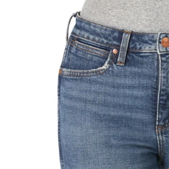 Wrangler Retro Paige Flare Jean -Frontier Cowboy Wear ScreenShot2022 01 03at7.40.06PM