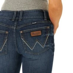 Wrangler Retro Mae-Shelby Trouser Jeans 10 Wrangler Retro Mae-Shelby Trouser Jeans -Frontier Cowboy Wear wrangler jeans ladies jeans fashion wrangler women s retro mae shelby wash wide leg trouser jeans 112317172 34509925286046 5000x 4ab4b1e7 6279 473d 8c6a 0cb6754bd968